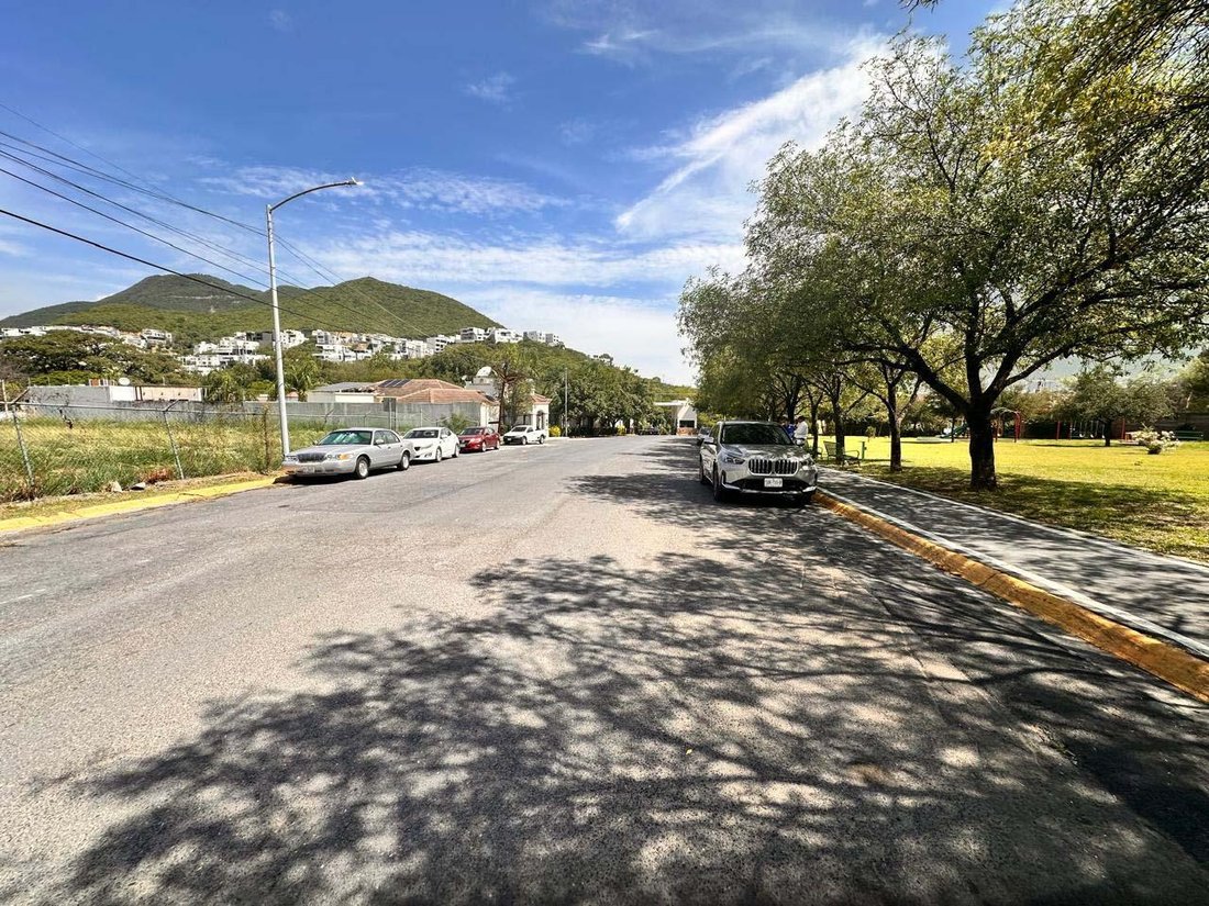 Land in Monterrey, Nuevo Leon, Mexico 3 - 18240921