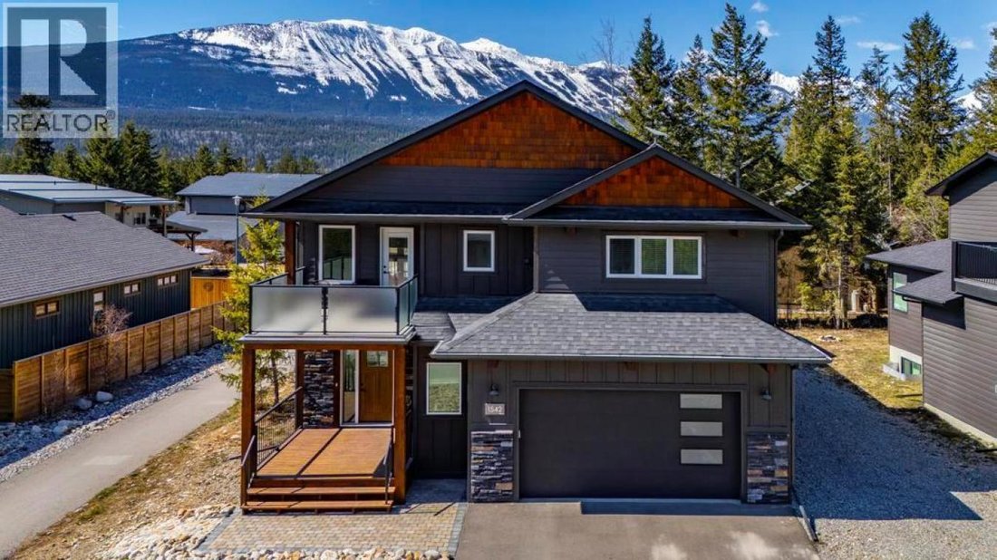 House in Golden, British Columbia, Canada 5 - 18237974