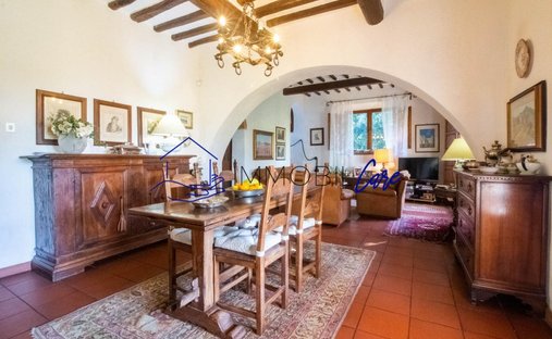 Villa en Rigoli, Toscana, Italia 1