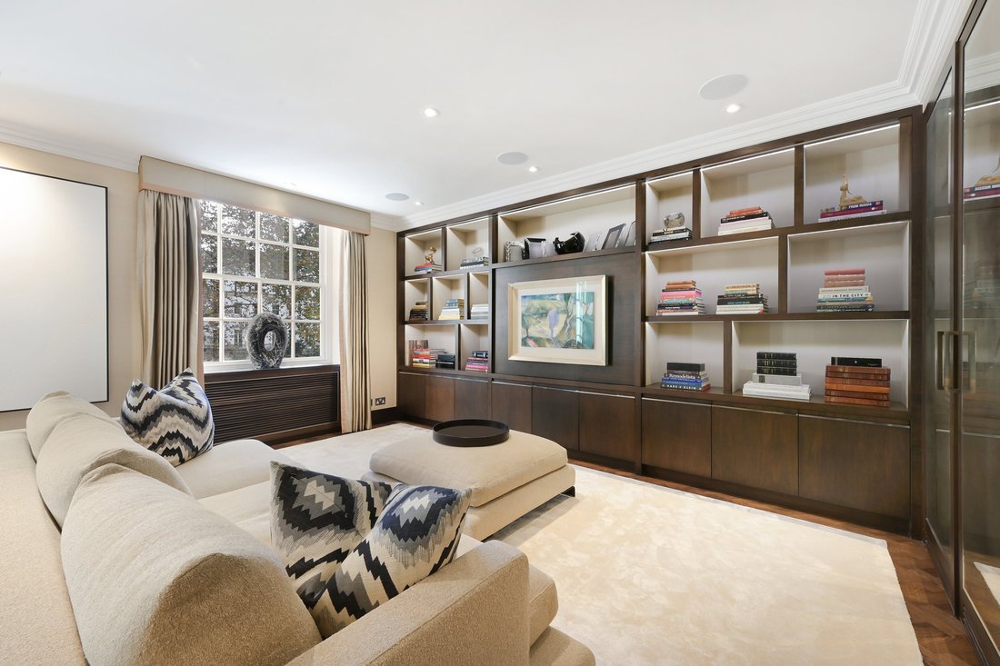 Apartment in Belgravia, Westminster, England 4 - 18242087