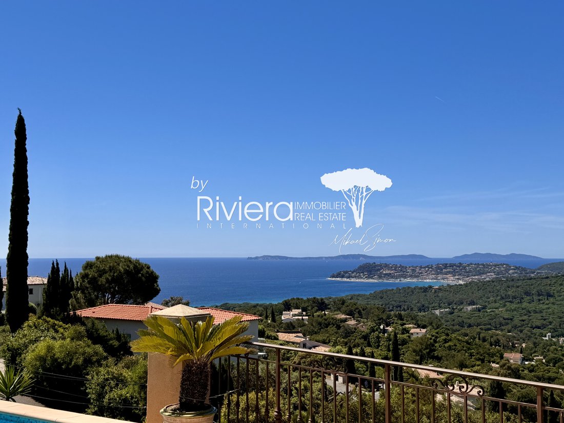 Villa in La Croix-Valmer, Provence-Alpes-Côte d'Azur, France 2 - 17844463