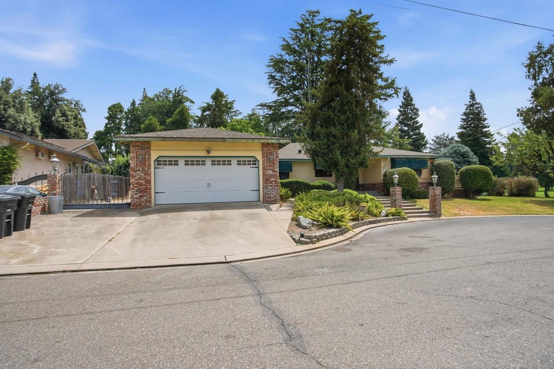 House in Oakdale, California, United States 2 - 17930887