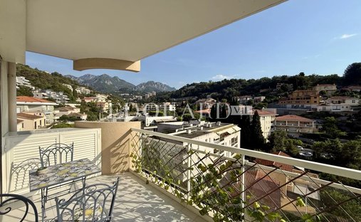 Appartement à Val de Gorbio, Roquebrune-Cap-Martin, France 1