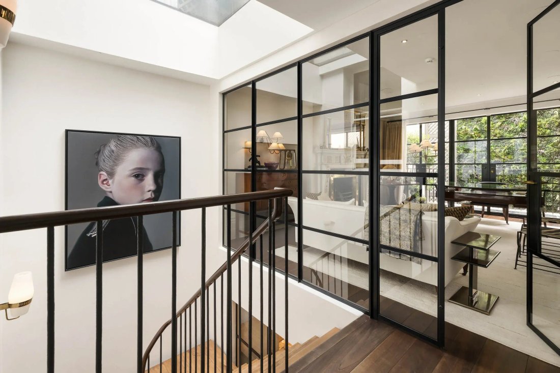 Townhouse in Belgravia, Westminster, England 3 - 18241541