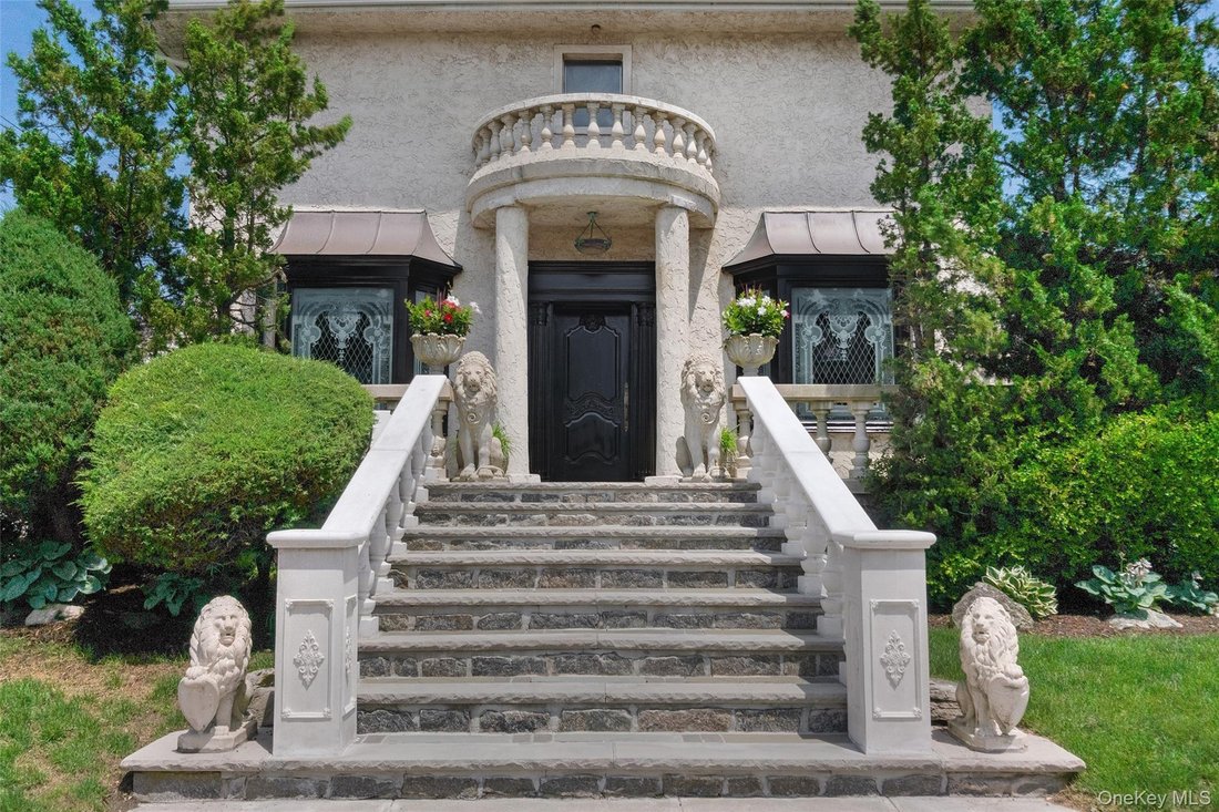 House in New York, New York, United States 3 - 18244633