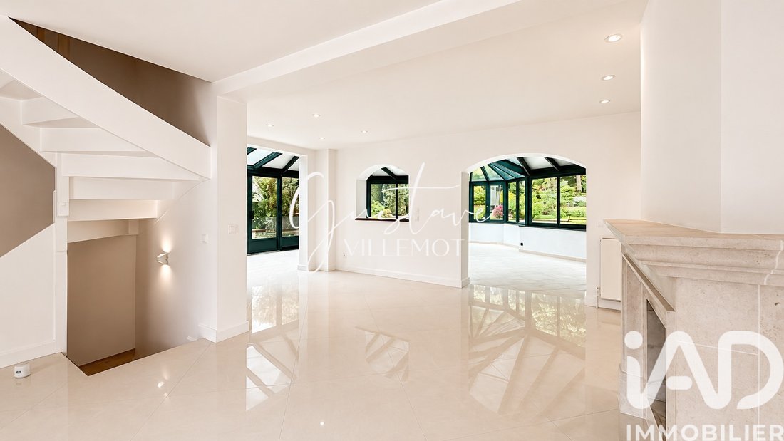 House in Bellefontaine, Ile-de-France, France 3 - 18076505