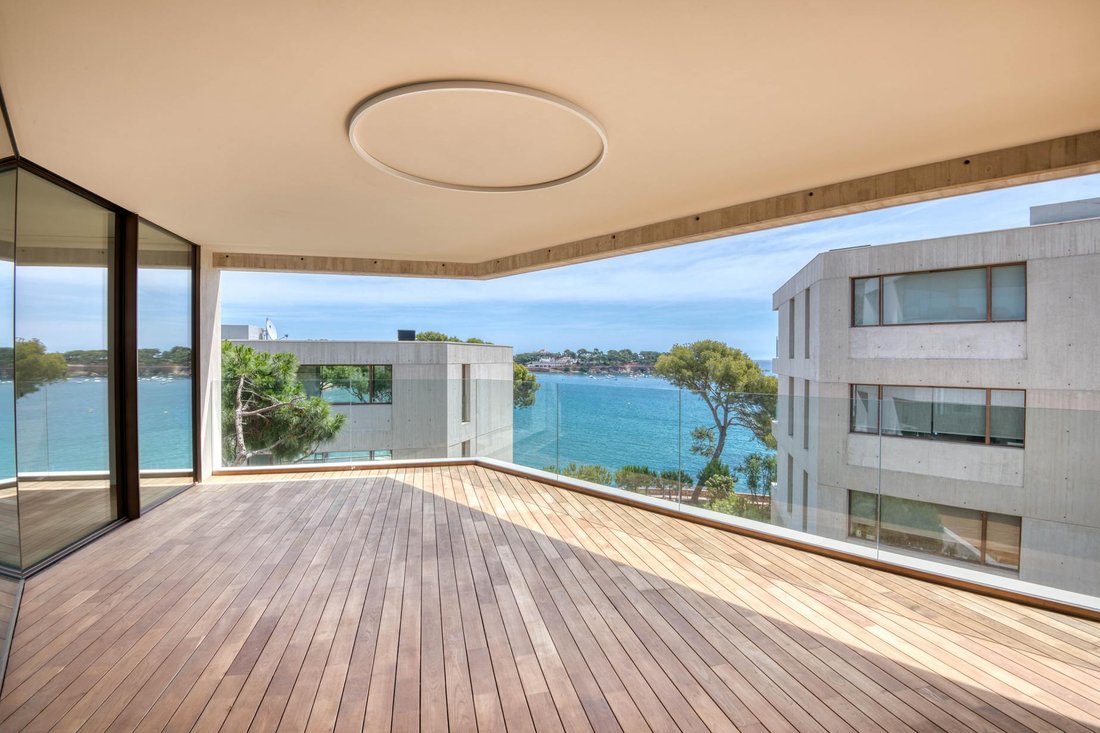 Apartment in Sant Feliu de Guixols, Catalonia, Spain 2 - 16987904