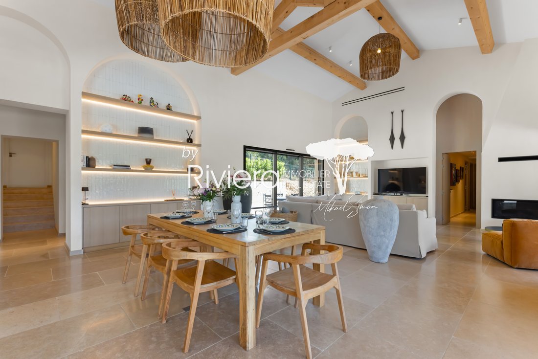 Estate in La Môle, Provence-Alpes-Côte d'Azur, France 4 - 17471445