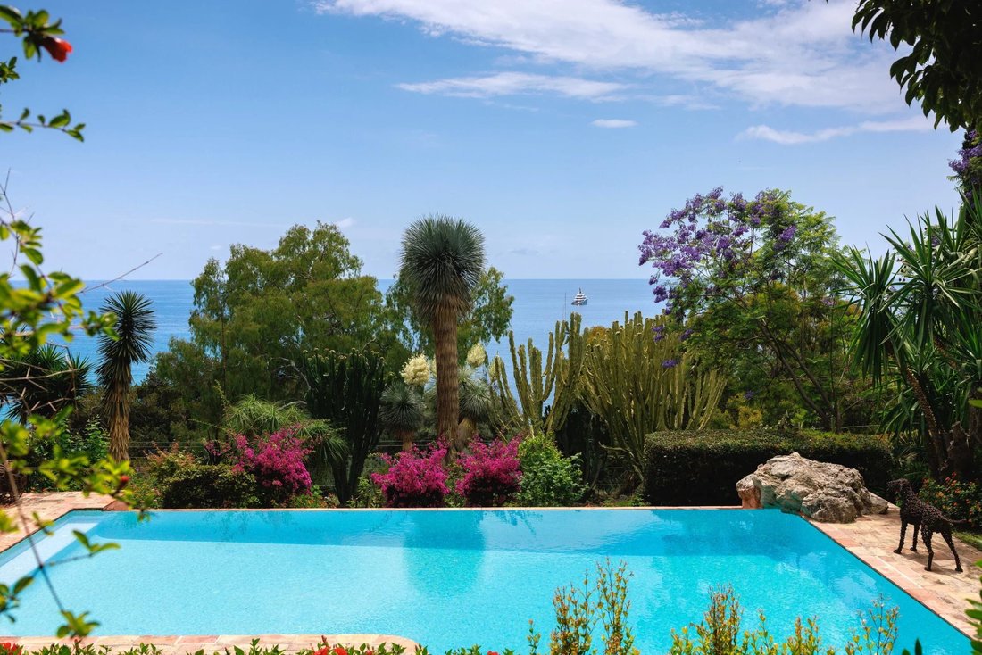 Tenuta a Cabbe-Saint Roman, Roccabruna, Francia 2 - 18239528