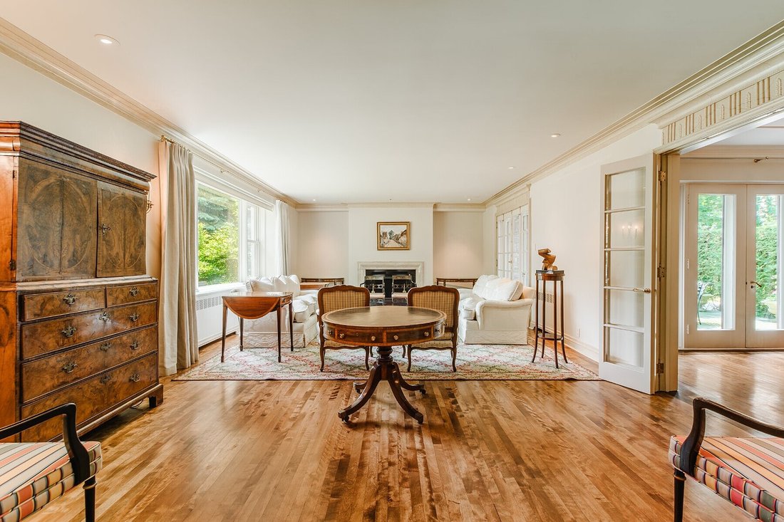 House in Westmount, Quebec, Canada 4 - 18245317