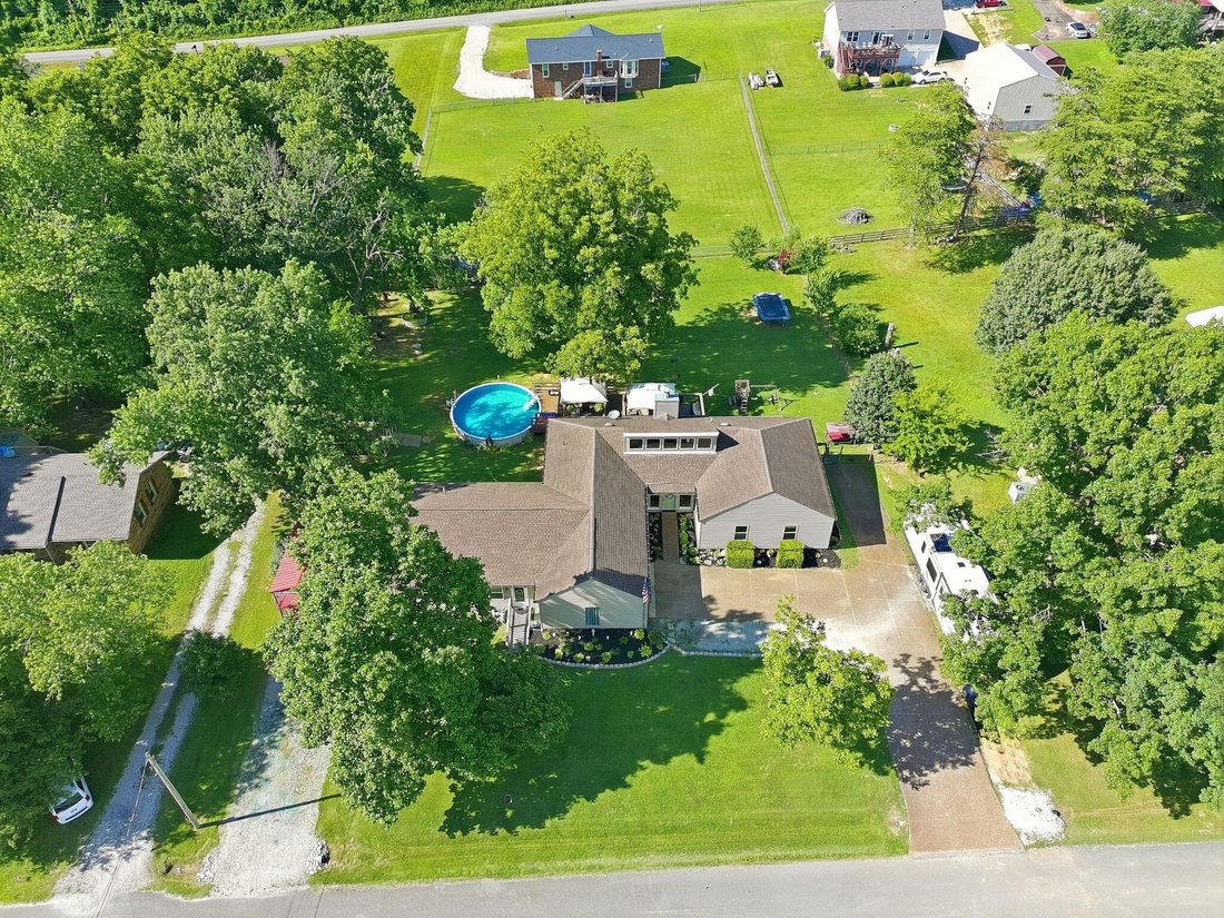 House in Columbia, Tennessee, United States 1 - 18243623