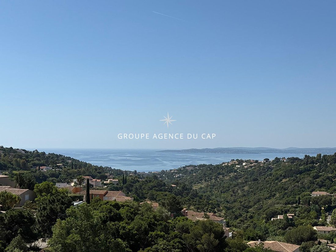 Villa in Les Issambres, Roquebrune-sur-Argens, France 2 - 18239963