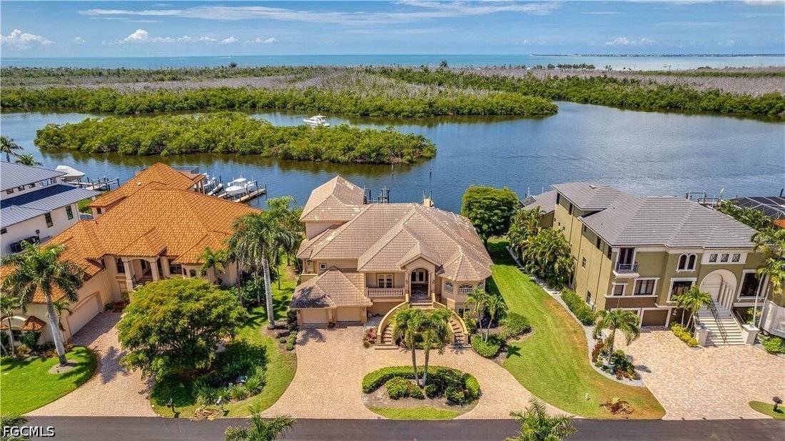 House in Fort Myers, Florida, United States 1 - 18246351