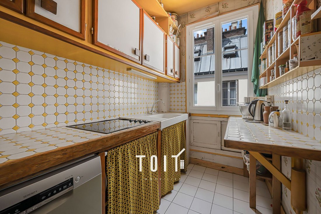 Apartment in Clignancourt-Jules Joffrin, Paris 18e Arrondissement, Paris 5 - 18243368