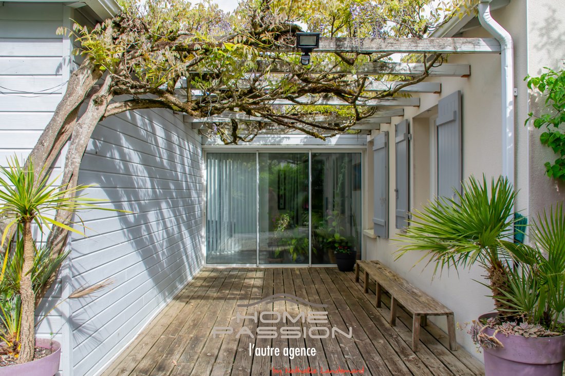 House in Le Fief-La Garenne, Royan, France 2 - 18237221