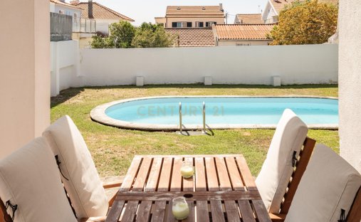 Villa in Algueirao-Mem Martins, Lisbon, Portugal 1
