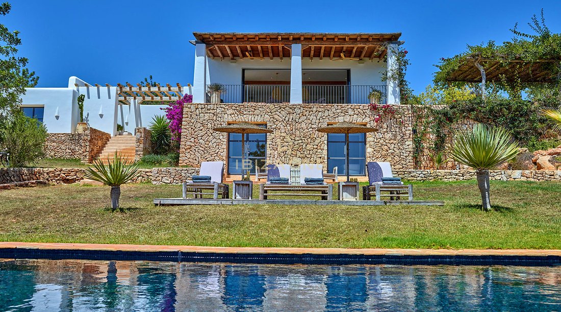 Villa à Santa Gertrudis de Fruitera, Santa Eulària des Riu, Îles Baléares 3 - 17532216