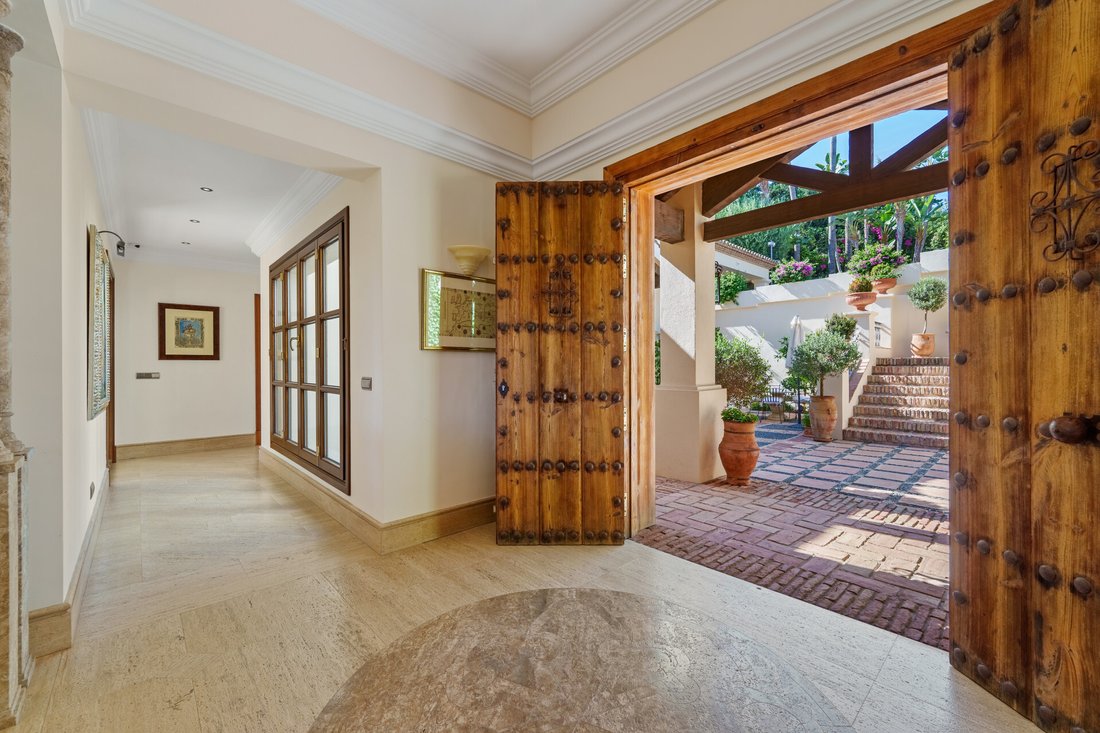 Villa in Marbella, Andalusia, Spain 4 - 18237300