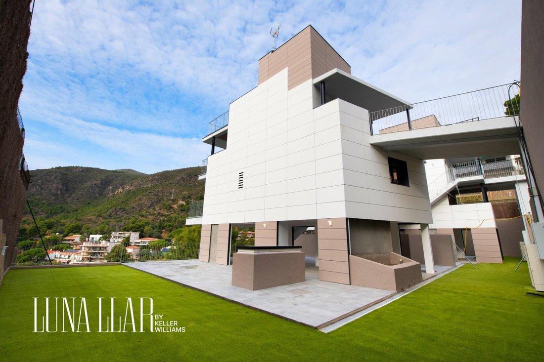 House in Castelldefels, Catalonia, Spain 1 - 18235932