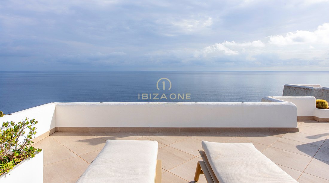 Apartment in Cala Llenya, Santa Eularia des Riu, Balearic Islands 1 - 17532503