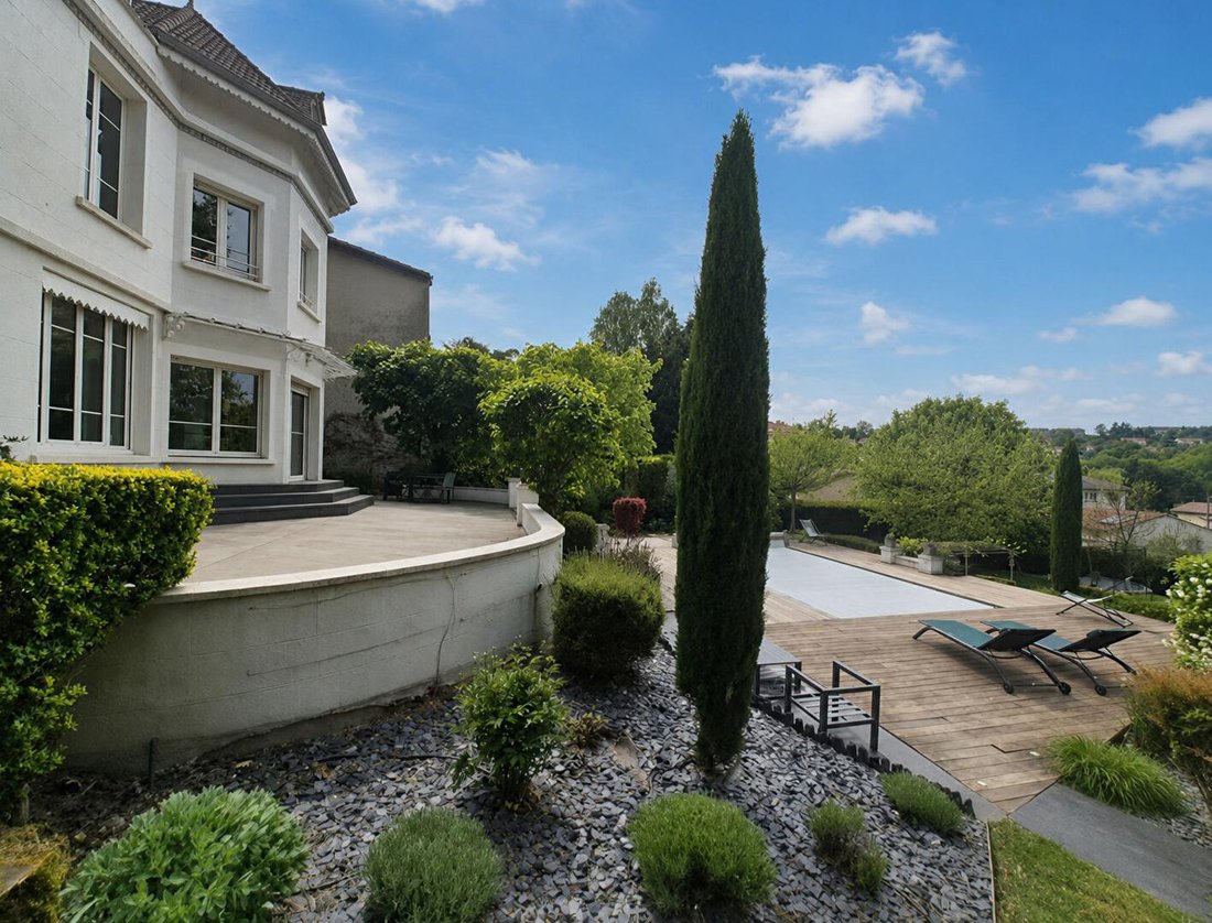Villa in Bellevue-Solaure, Saint-Étienne, France 1 - 18246010