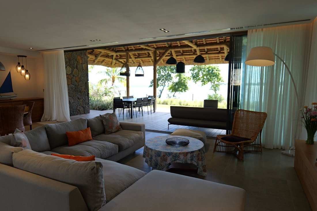 Villa in Grande Riviere Noire, Rivière Noire District, Mauritius 5 - 18237596