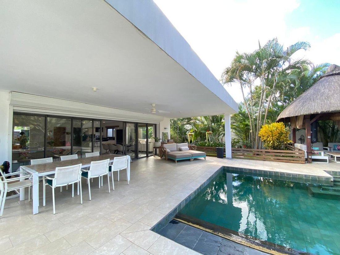 Villa in Grand Baie, Rivière du Rempart District, Mauritius 4 - 18237363