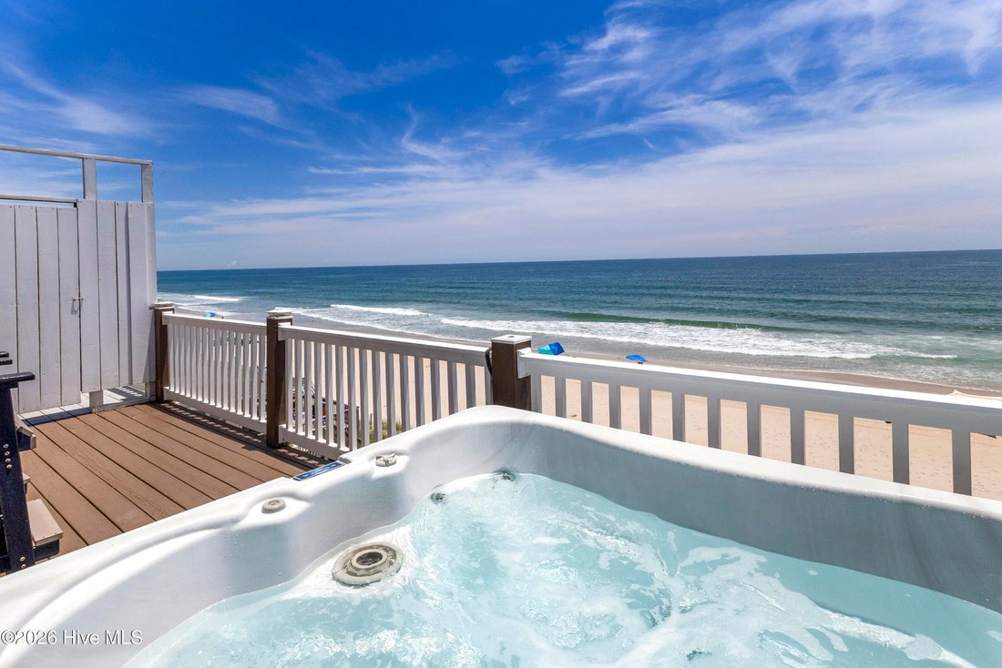 Townhouse in North Topsail Beach, North Carolina, United States 4 - 18244775