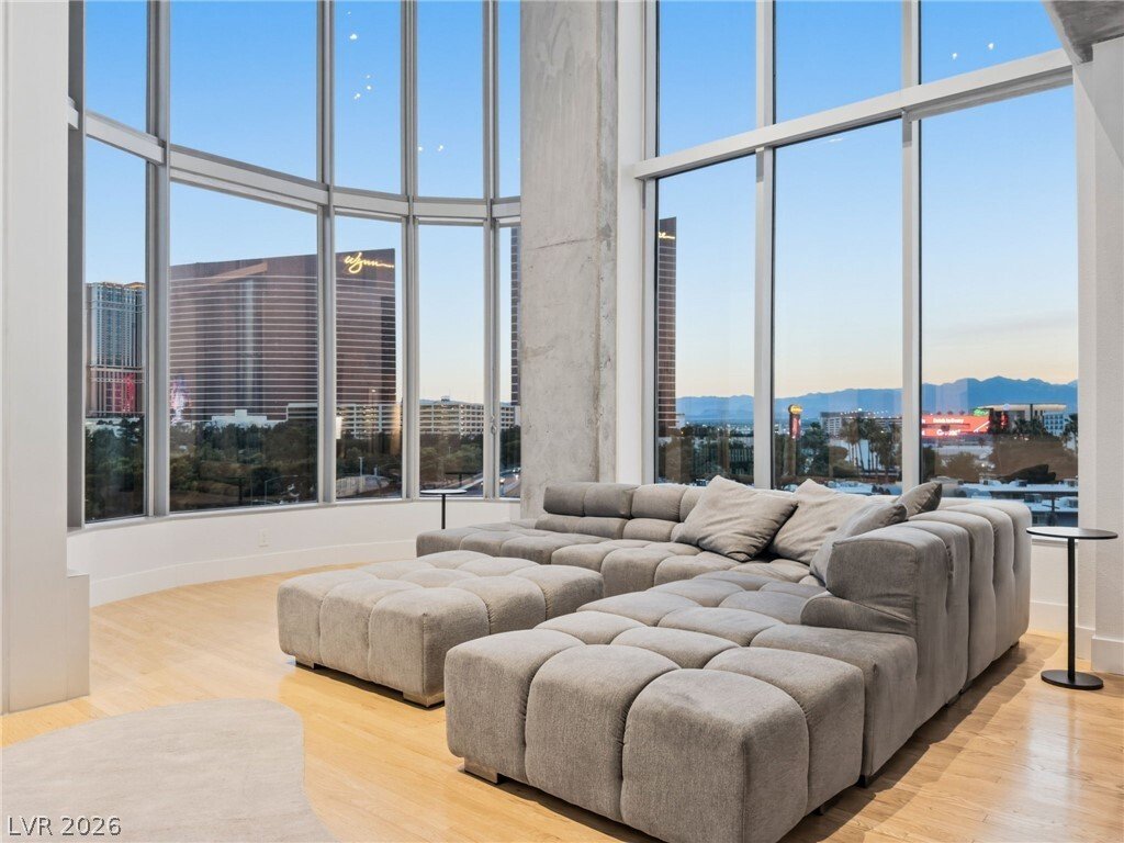 House in Las Vegas, Nevada, United States 5 - 18244613