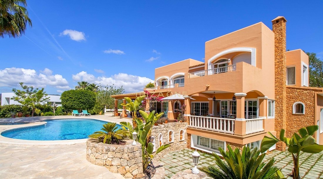 Finca in Santa Eularia des Riu, Balearic Islands, Spain 3 - 17530809