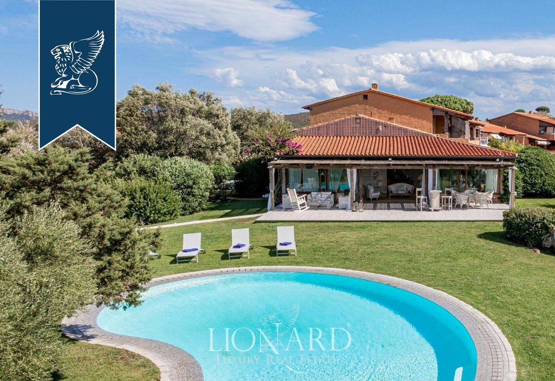 Villa in Golfo Aranci, Sardinia, Italy 3 - 18246012