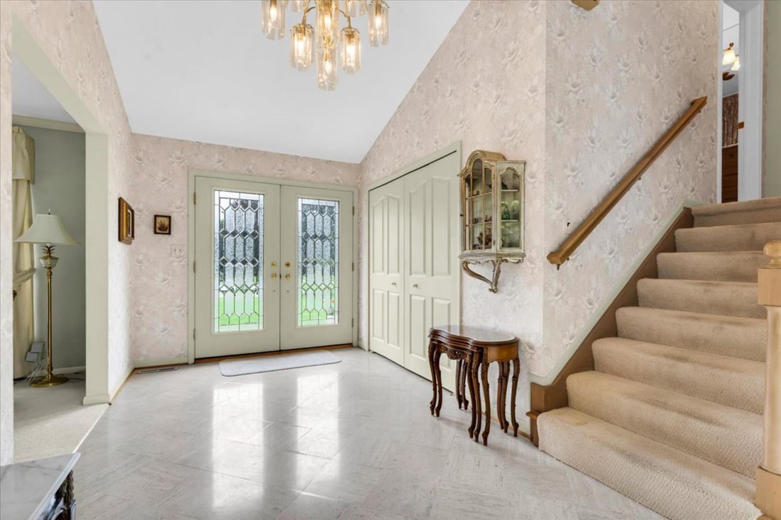 House in Troy, Michigan, United States 3 - 18239685