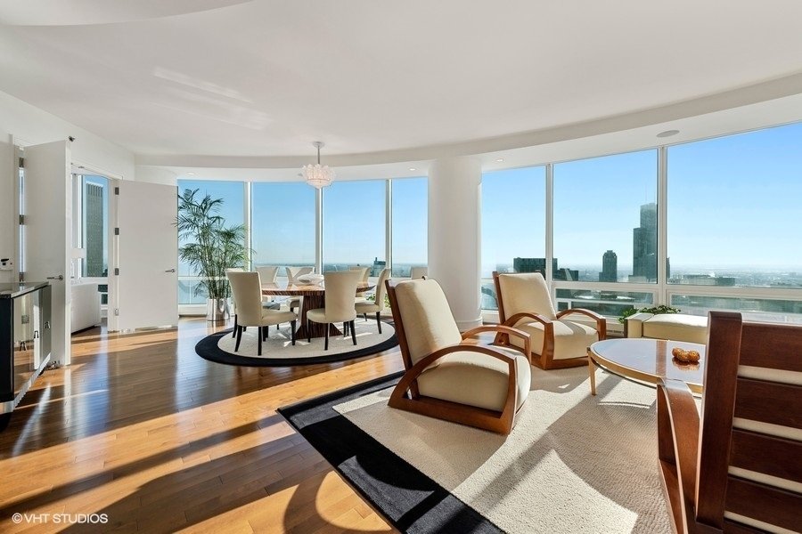 Condo in Chicago, Illinois, United States 2 - 18235740