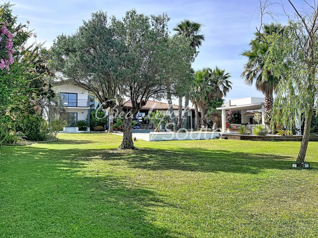Villa in Pollestres, Occitania, France 1 - 18239358