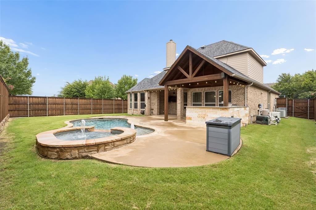 House in Frisco, Texas, United States 3 - 18243821