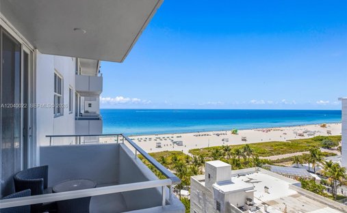 Condo in Miami Beach, Florida, United States 1