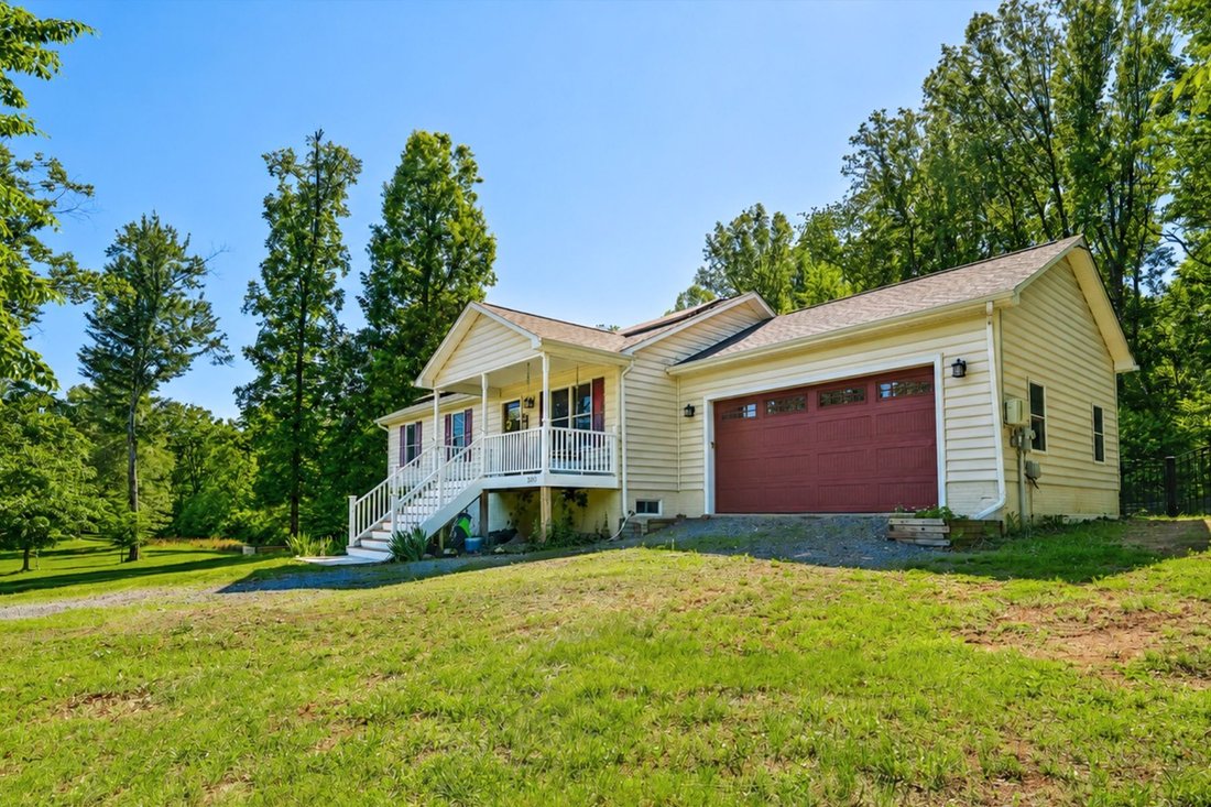 House in Warrenton, Virginia, United States 1 - 18232610