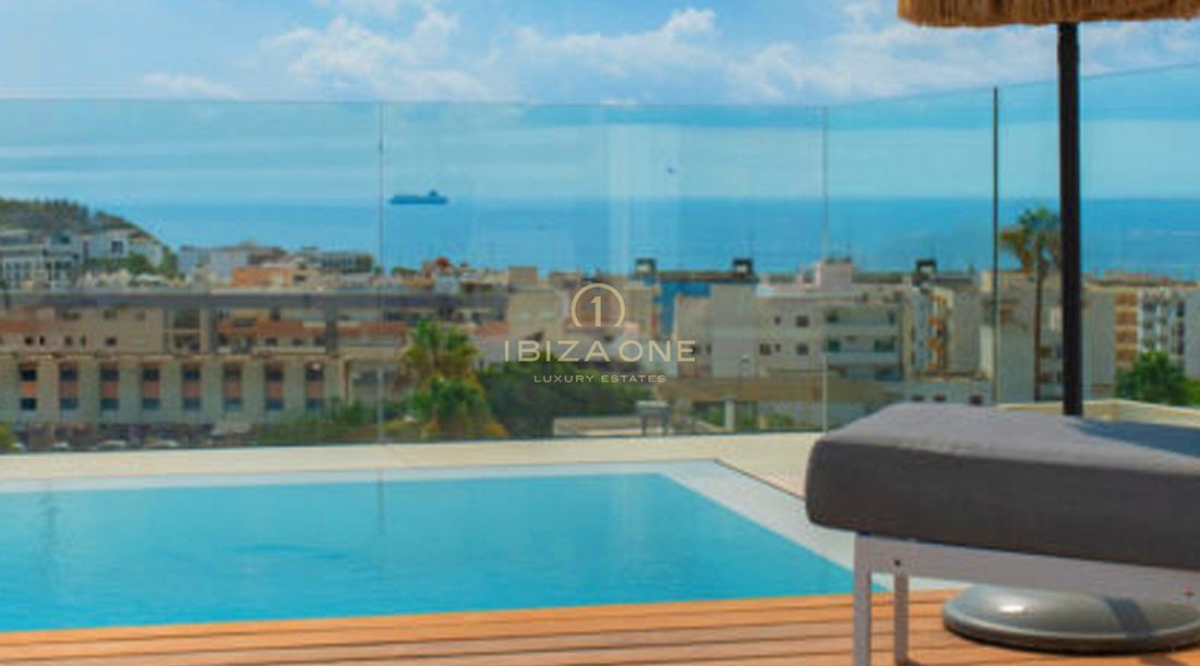 Villa in Santa Eularia des Riu, Balearic Islands, Spain 2 - 17531560