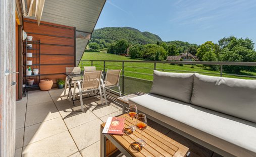 Penthouse in Galbert, Annecy, France 1