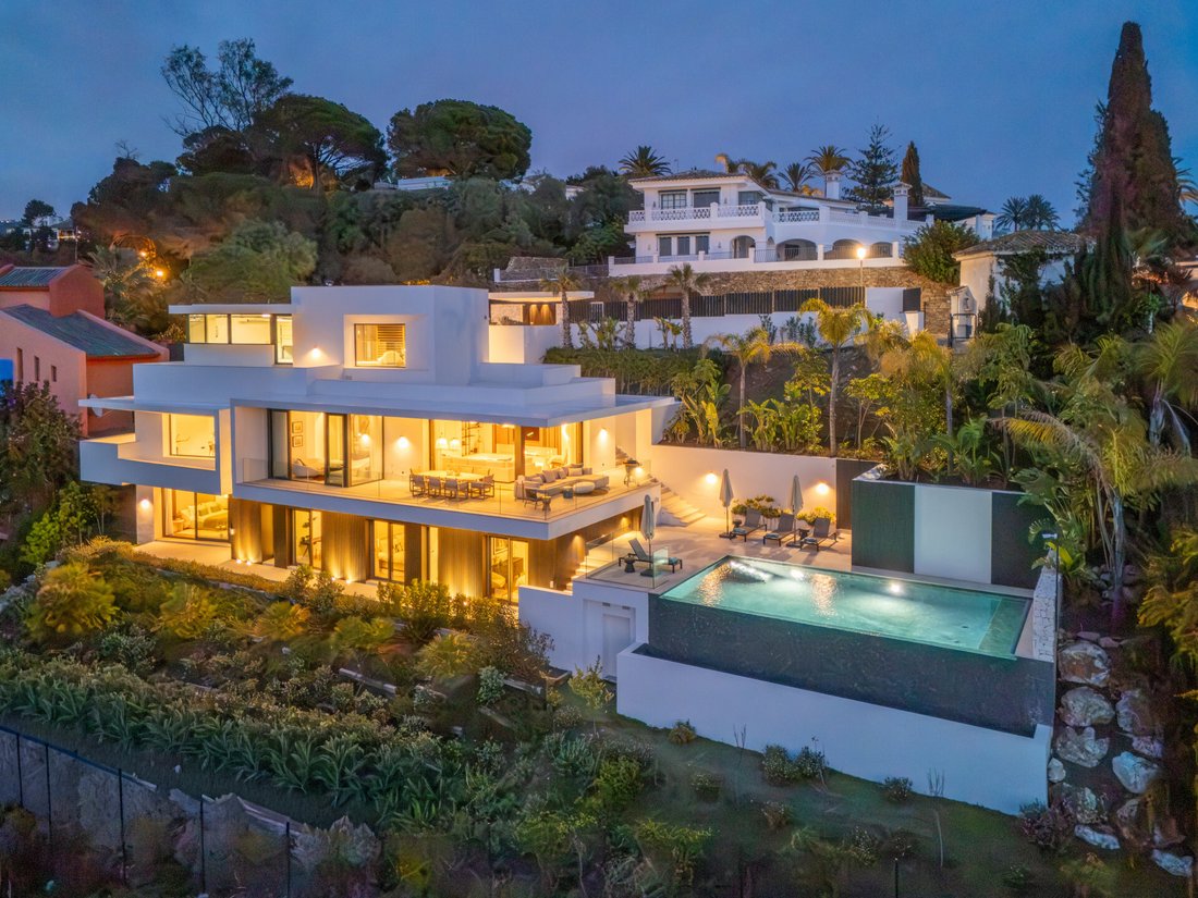 Villa in Marbella, Andalusia, Spain 1 - 18236636