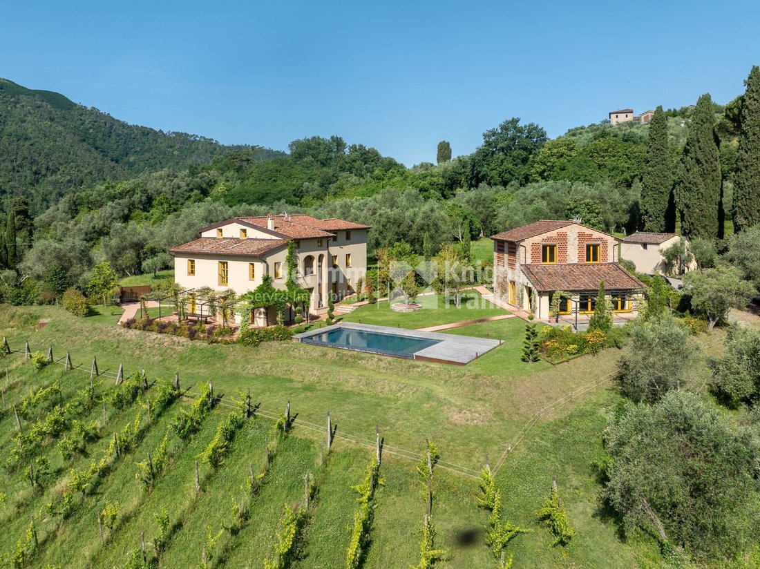 Villa in Area Monte San Quirico - Sant'Alessio, Lucca, Tuscany 1 - 15747727