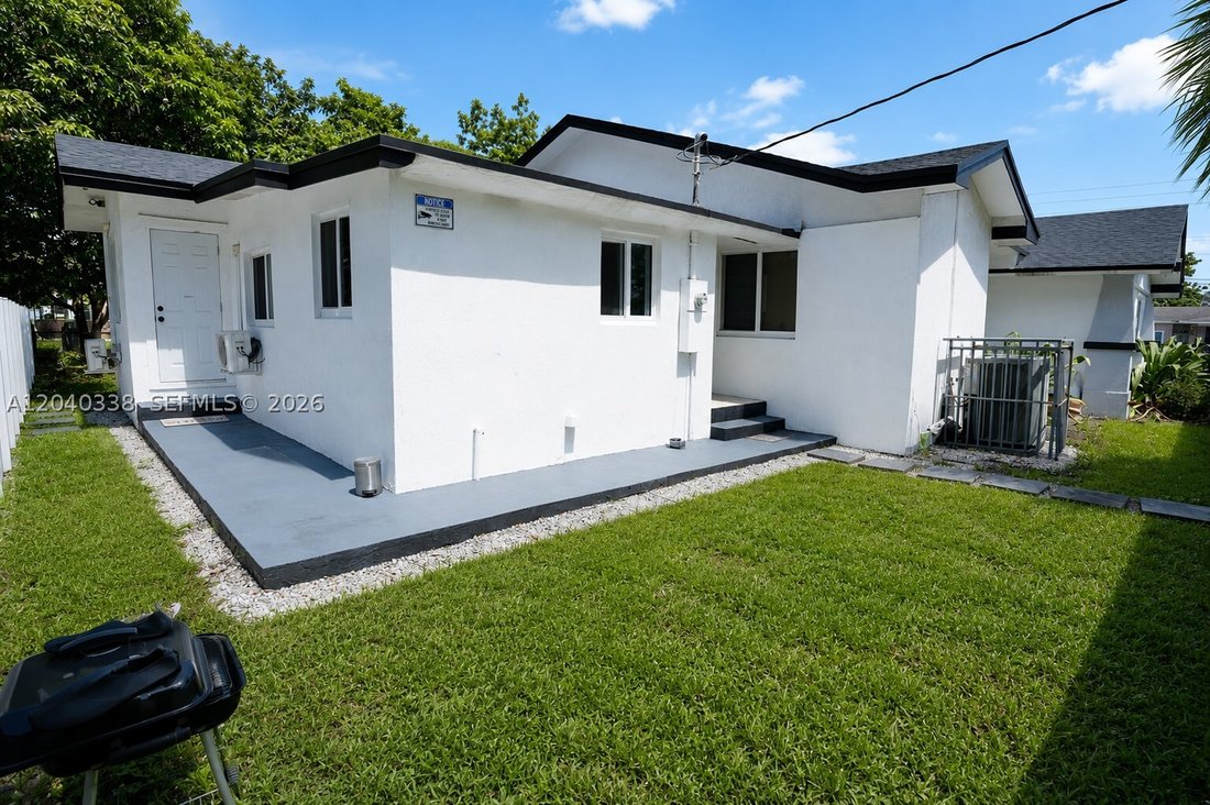 House in Miami, Florida, United States 4 - 18241481