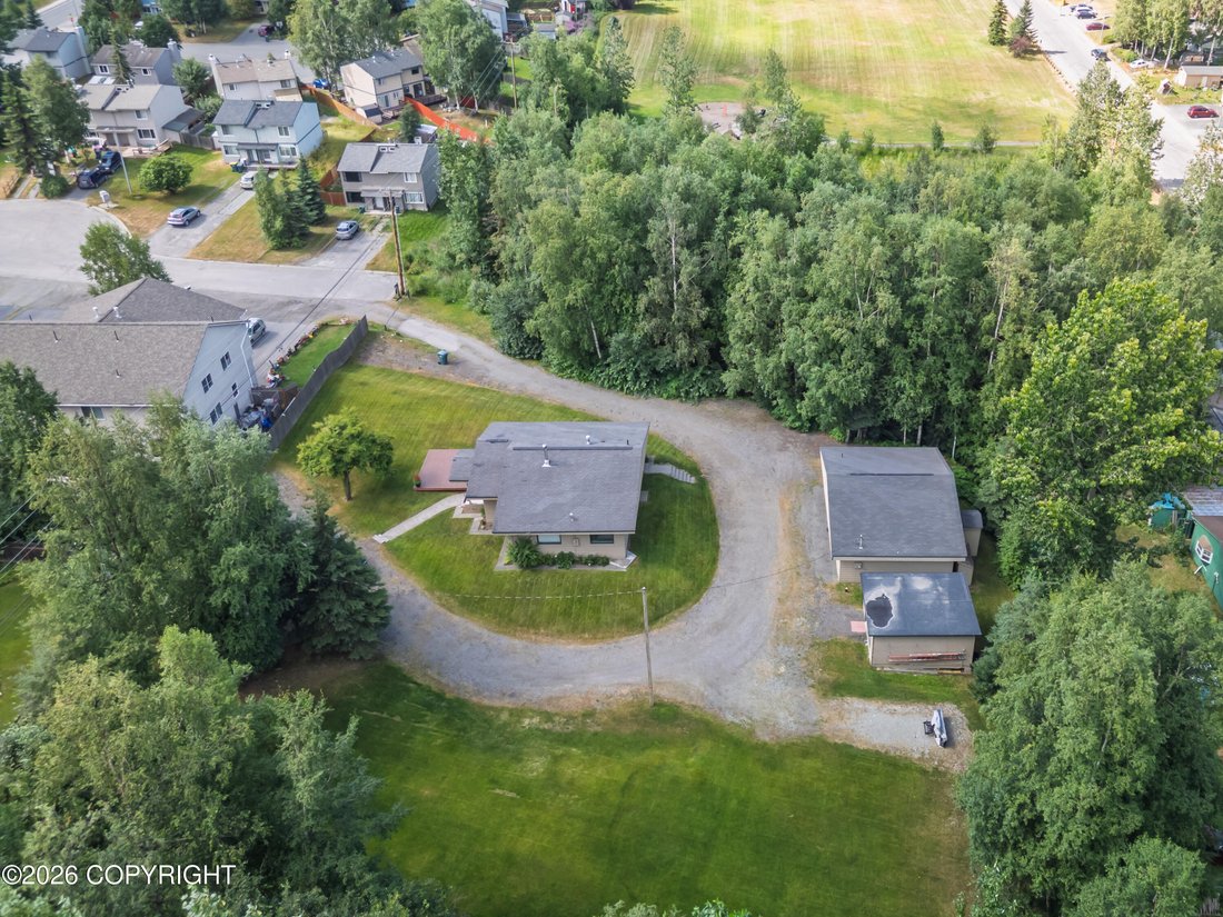 House in Anchorage, Alaska, United States 1 - 18241766