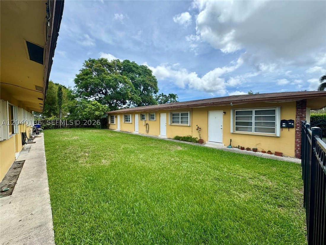 Fort Lauderdale, Florida, United States 4 - 18236738