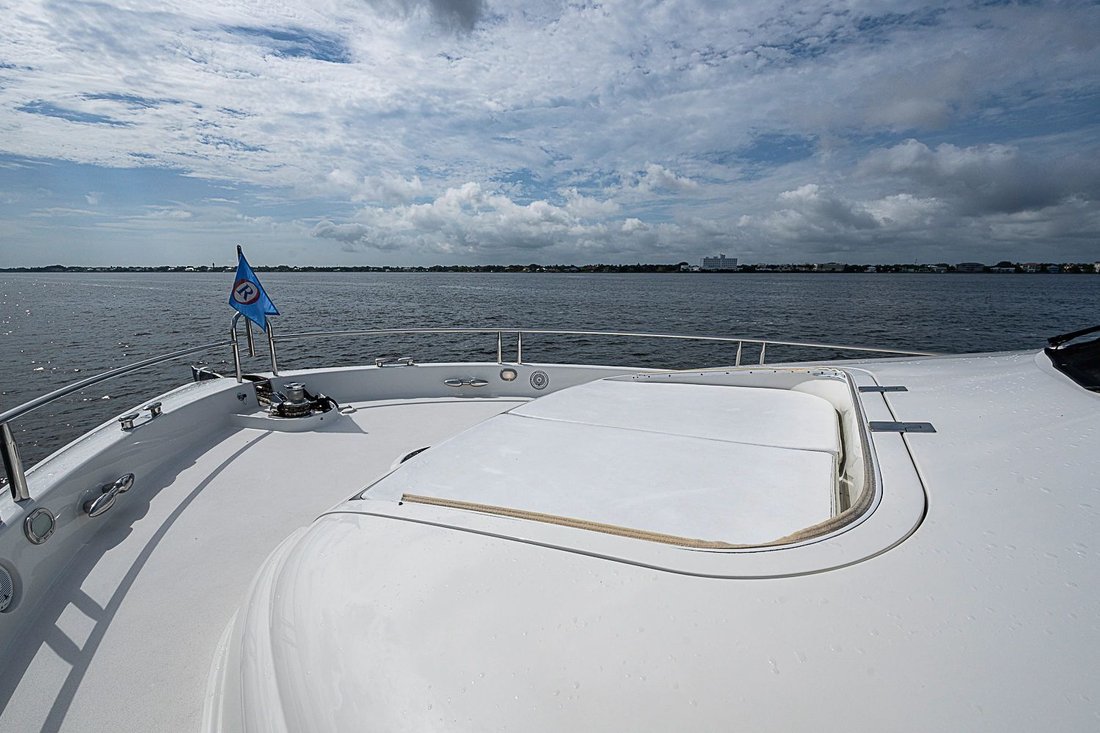 Motor Yacht in United States 3 - 18239304