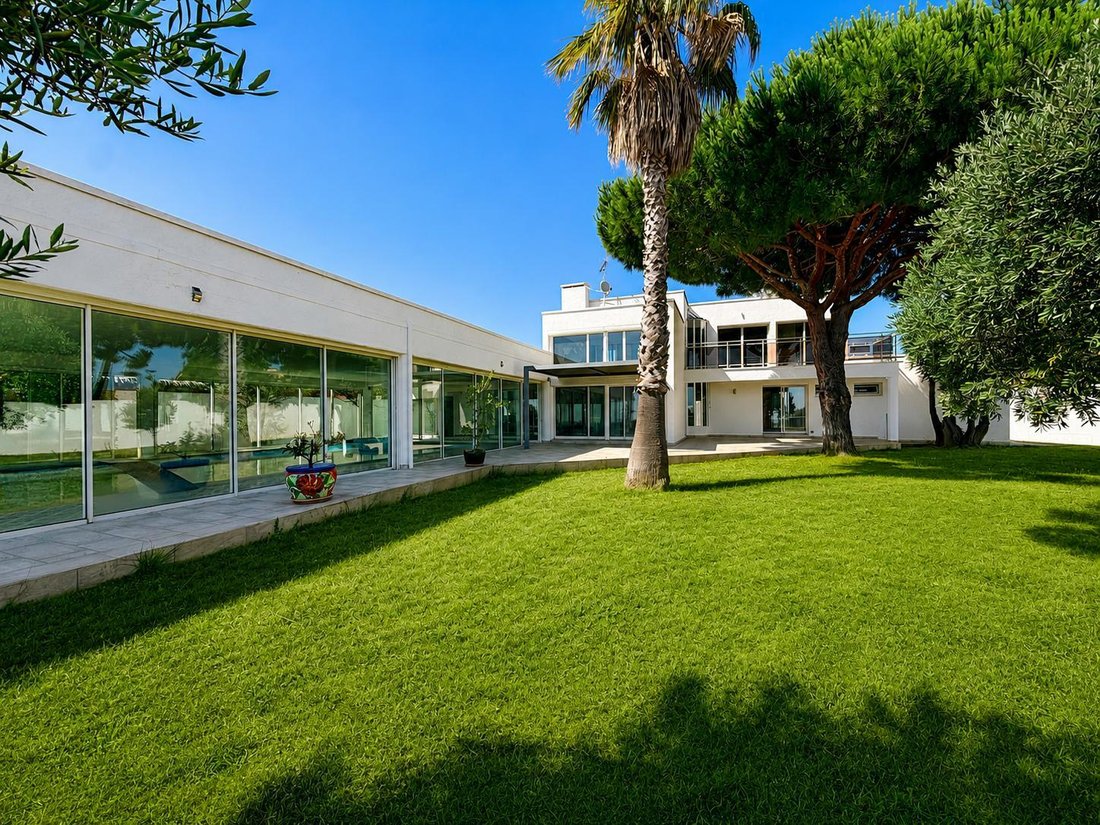 House in Portiragnes, Occitania, France 1 - 18237151
