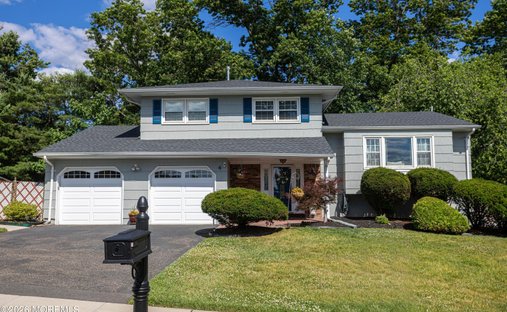 House in Sayreville, New Jersey, United States 1