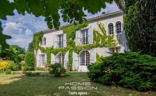 House in Medis, Nouvelle-Aquitaine, France 1
