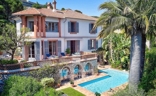 Villa in Cannes, Provence-Alpes-Côte d'Azur, France 1