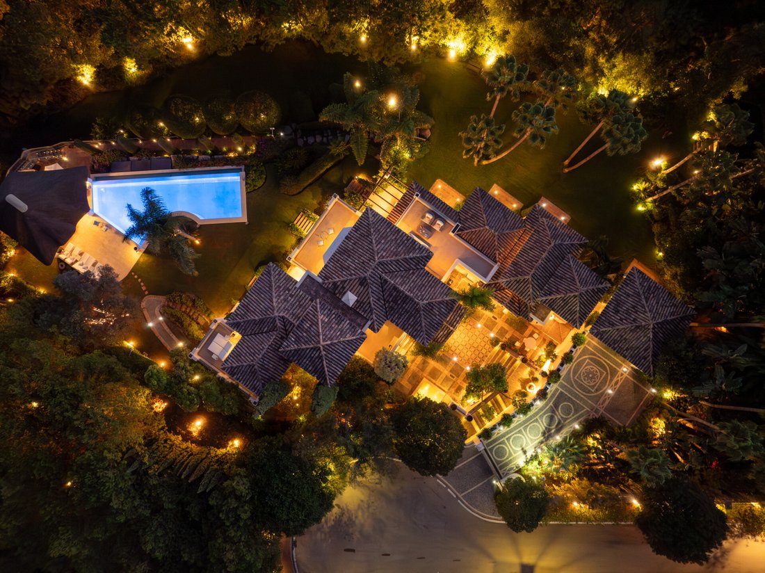 Villa in Marbella, Andalusia, Spain 2 - 18237300